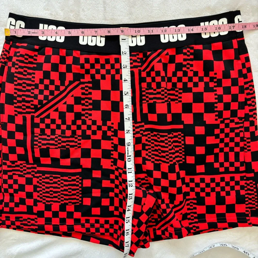 UGG Chrissy Check Boyfriend Shorts--XL - Picture 12 of 13